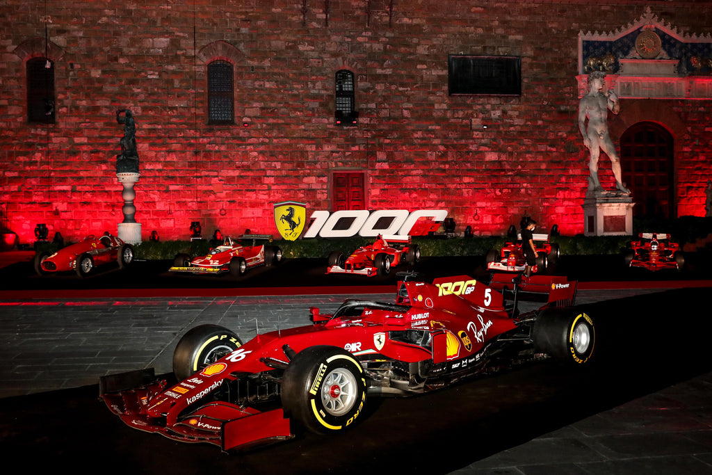 20077-f1-scuderia-ferrari-