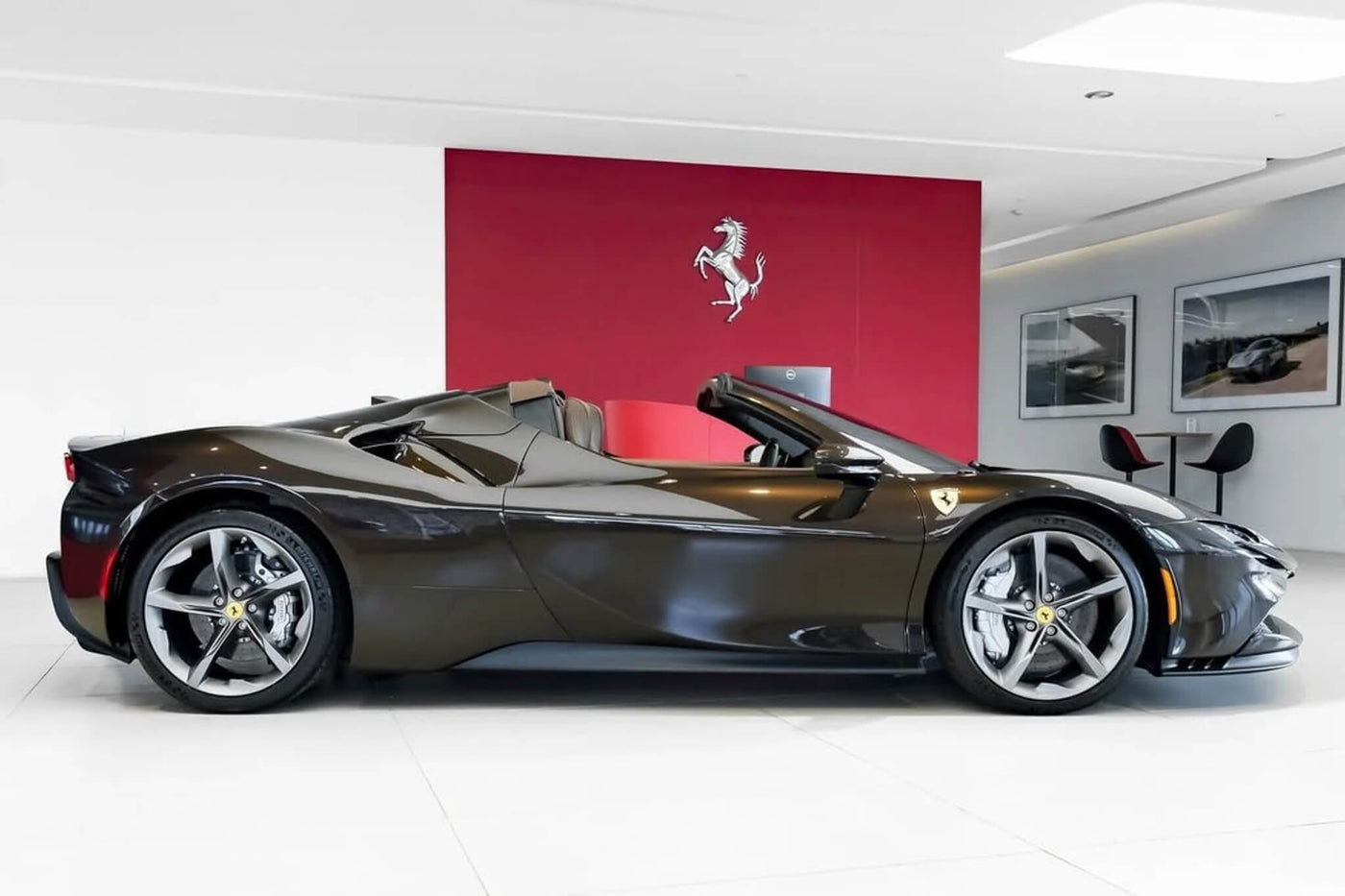 2020 Ferrari SF90 Spider