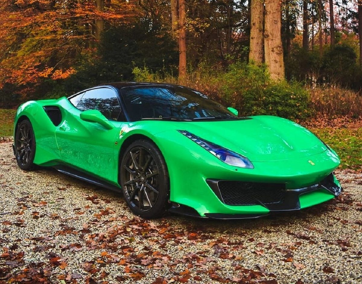 Did you know about these 9 green Ferrari colors?