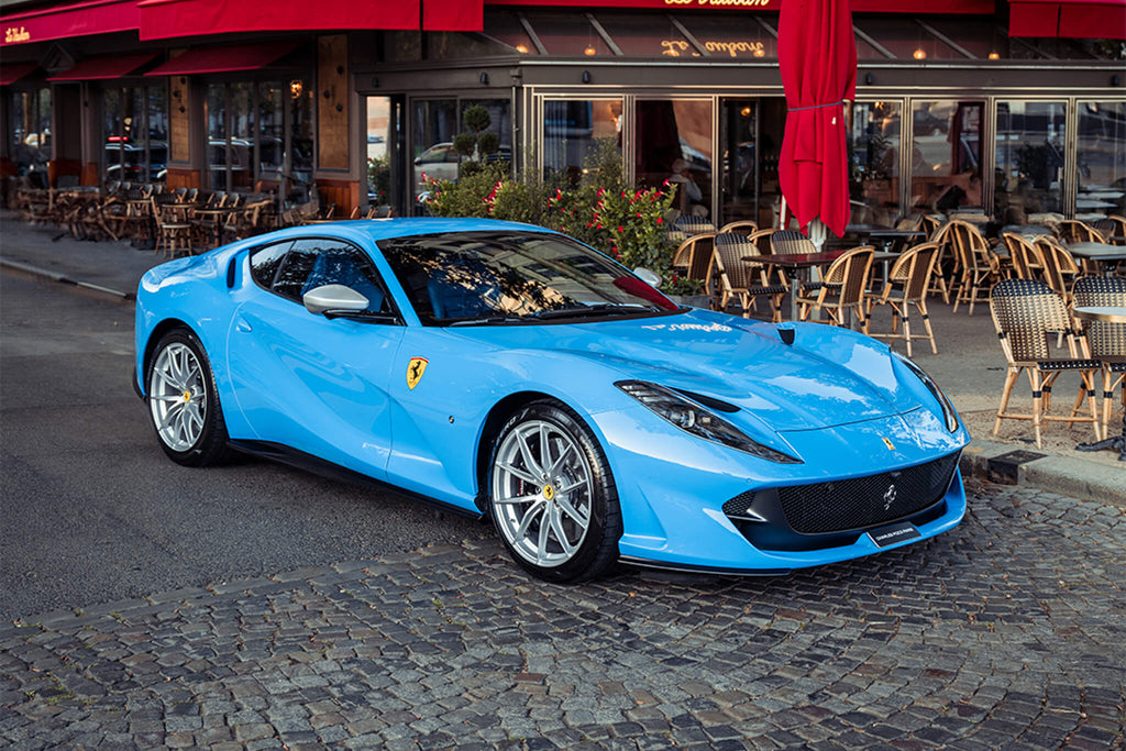 Ferrari 812 Superfast カタログ Turchese_Dry_Lucido_Ferrari_81